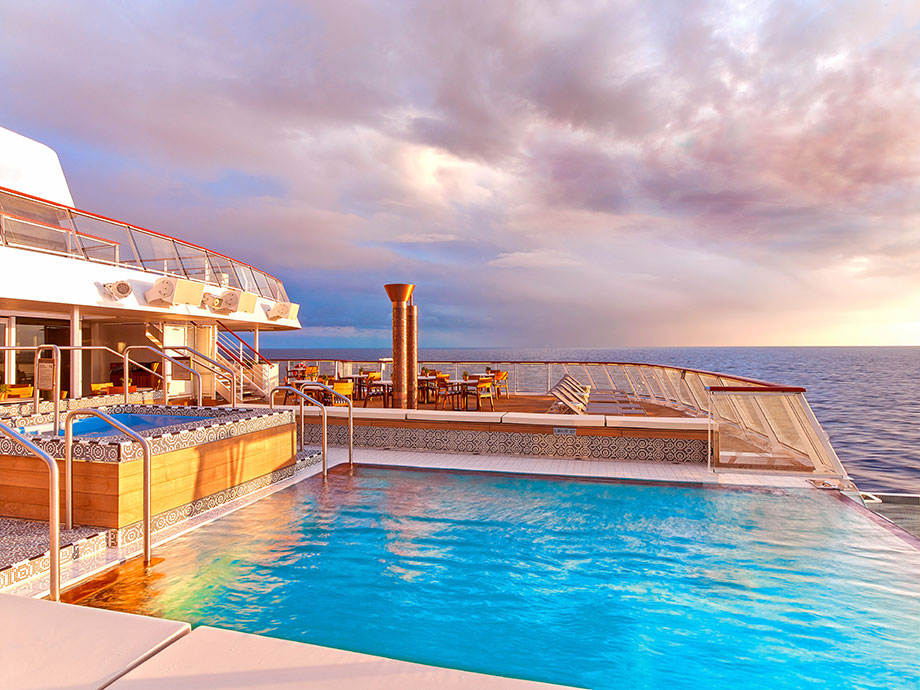 Travel Leaders Image