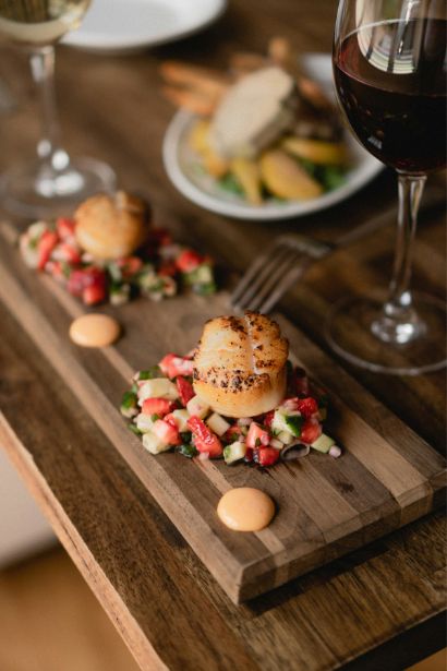 Gourmet Getaways: Where Food, Art & Nature Meet