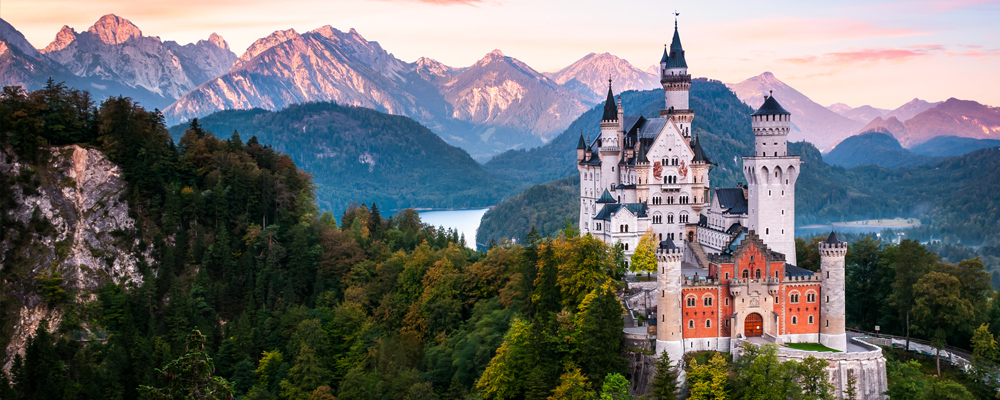 Experience the beauty that is Neuschwanstein Castle