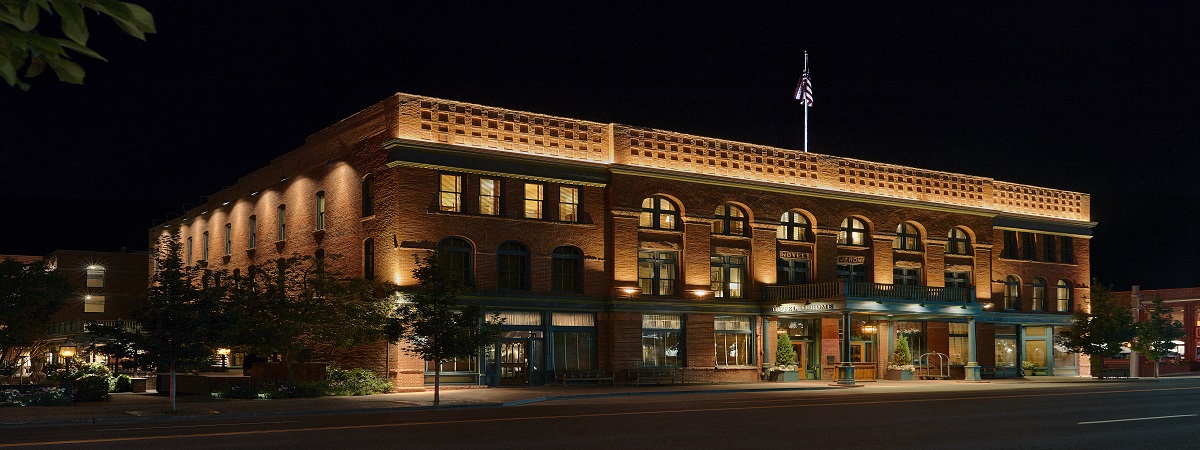 Enjoy up to 20% off for IKON Pass Holders at the Hotel Jerome, Colorado