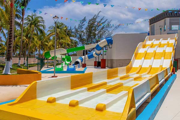 Travel Leaders Image