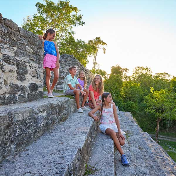 Travel Leaders Image